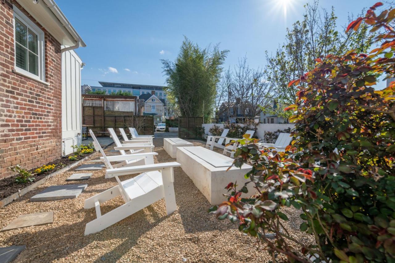Boutique Room Steps From Downtown Mall Rose Jean Room 3 Charlottesville Buitenkant foto